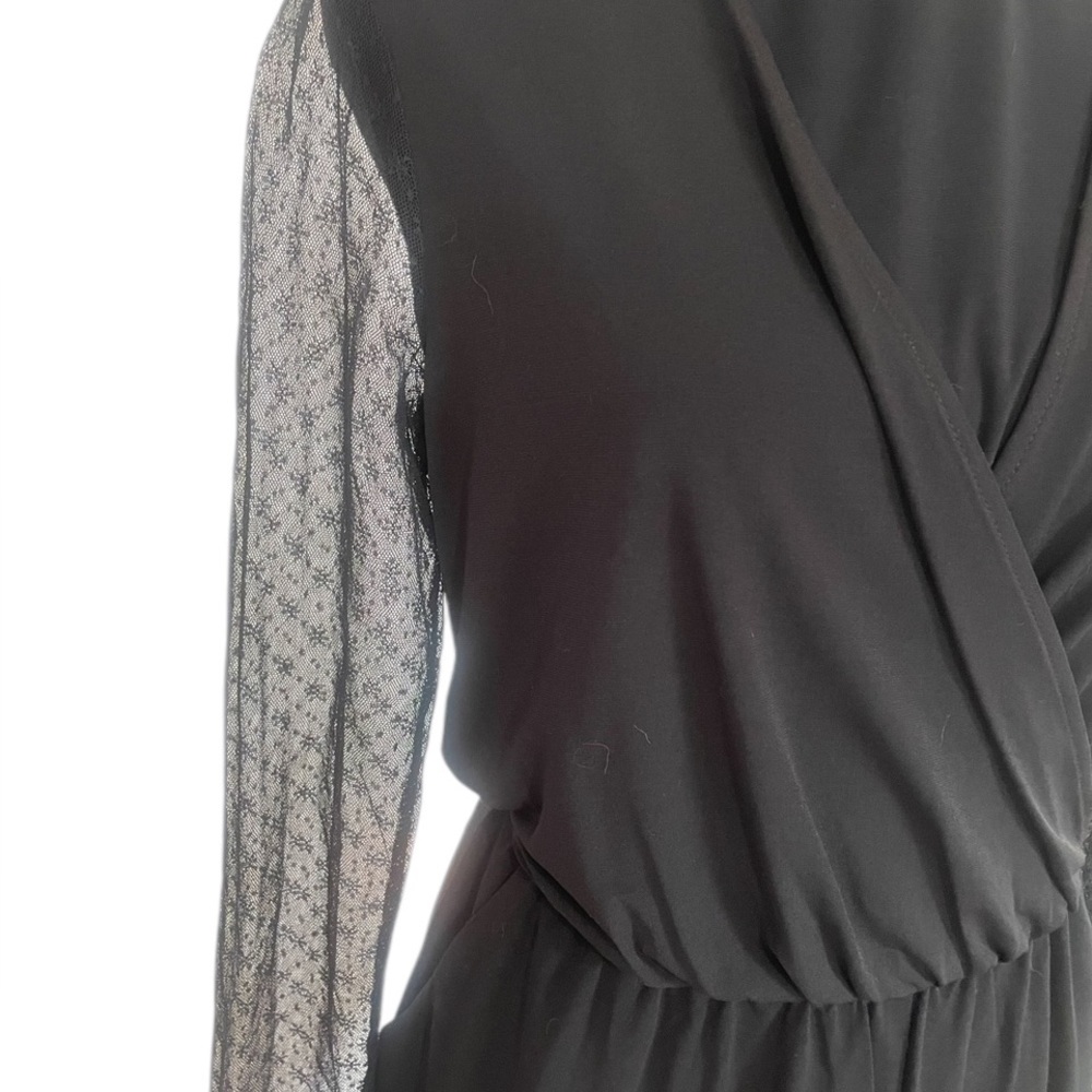 Black BCBG Lace sleeve relaxed fit romper, Jumpsuit,Draped, V neck,shorts, Small - Picture 3 of 8